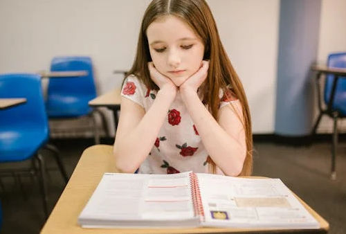 La Ansiedad en Niños: Entendiendo y Ayudando a Nuestros Pequeños