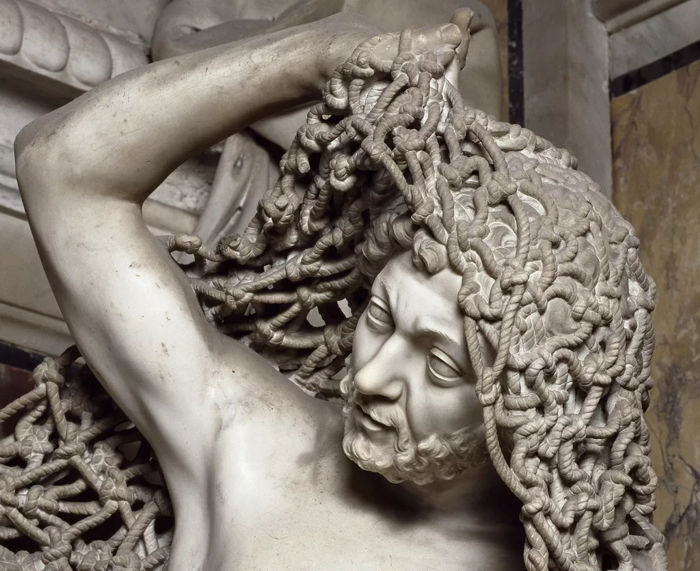 disillusion sculpture 1