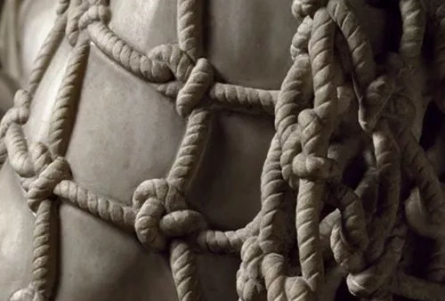 disillusion sculpture 2