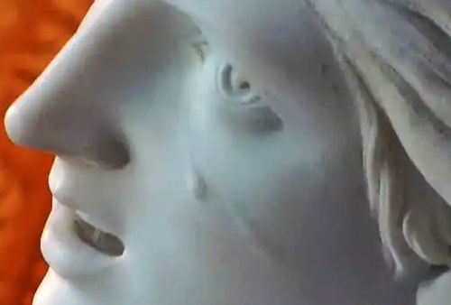 Una lágrima furtiva